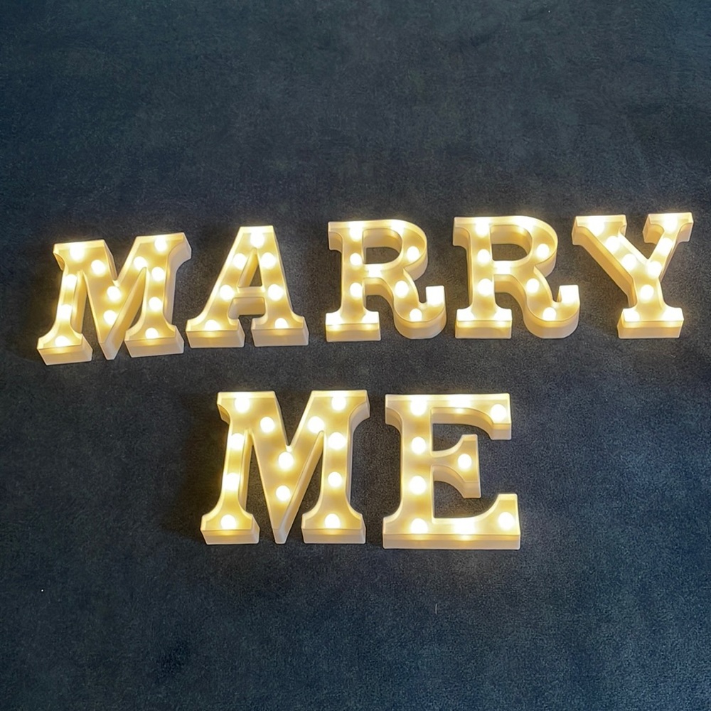 PROPOSAL ENGAGEMENT WEDDING WHITE PLASTIC LED  LIGHT UP LETTERS “ MARRY ME”